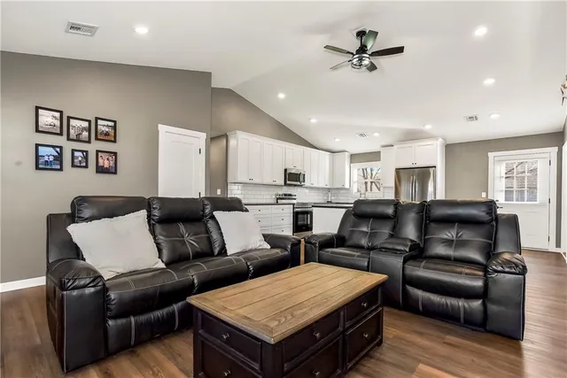 $235,000 | 209 North Hawthorne Street, Adrian, MO 64720