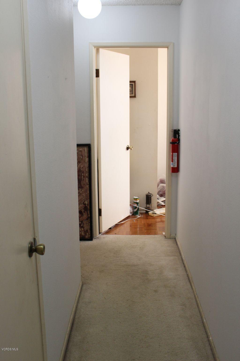 13433 Laurelhurst Road Moorpark, CA 93021 - Photo 21 of 23 a view of a room with gym equipment