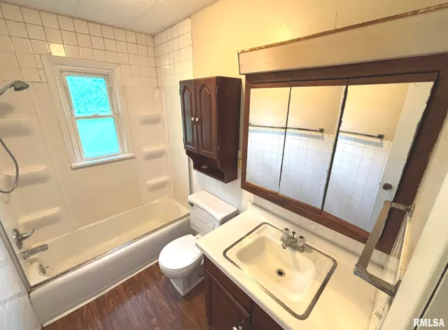 $138,500 | 145 Hickory Grove Lane, Salem, IL 62881