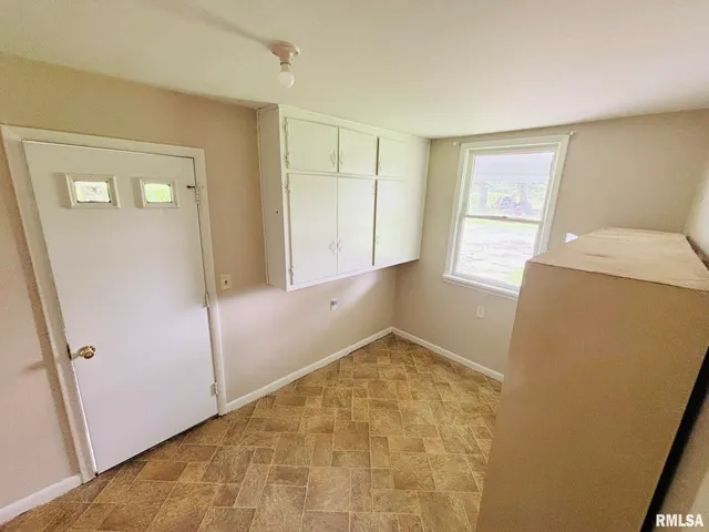 $138,500 | 145 Hickory Grove Lane, Salem, IL 62881