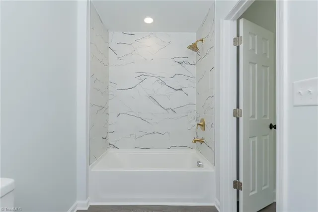 $289,900 | 6 Forsyth Street, Thomasville, NC 27360