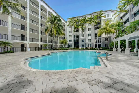 $275,000 | 1690 Renaissance Commons Boulevard, Unit 1329, Boynton Beach, FL 33426
