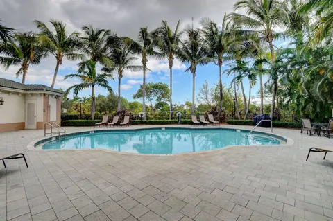 $275,000 | 1690 Renaissance Commons Boulevard, Unit 1329, Boynton Beach, FL 33426