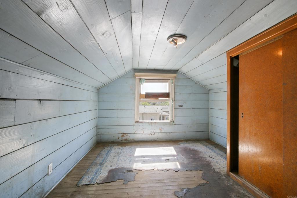 12940 Fourth Street Chino, CA 91710 - Photo 9 of 11 a view of empty room with windows