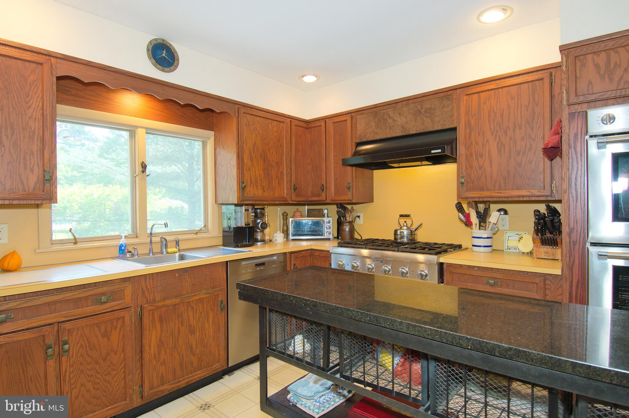 223 Headquarters Road Erwinna, PA 18920 - Photo 7 of 69