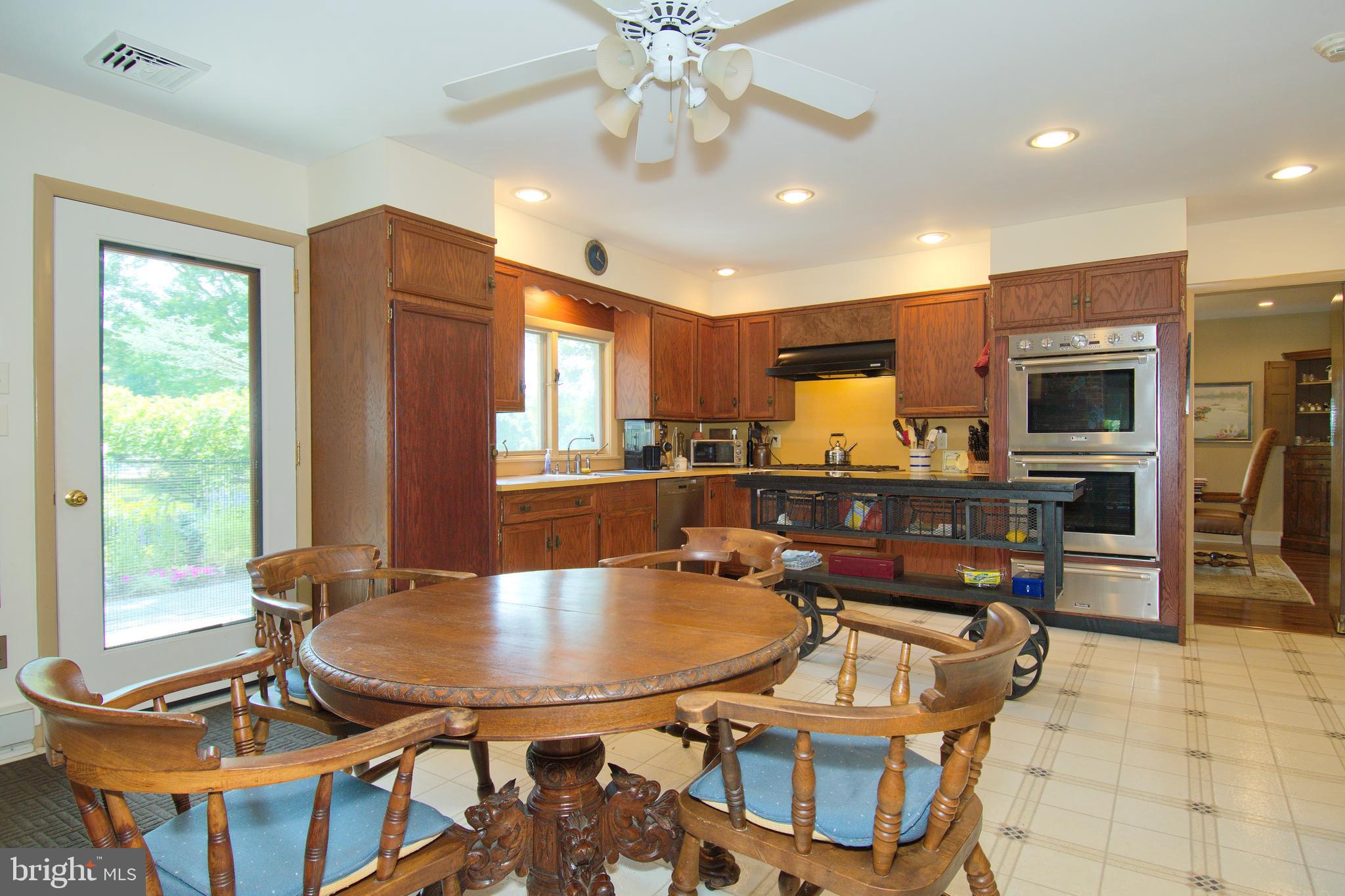 223 Headquarters Road Erwinna, PA 18920 - Photo 10 of 69