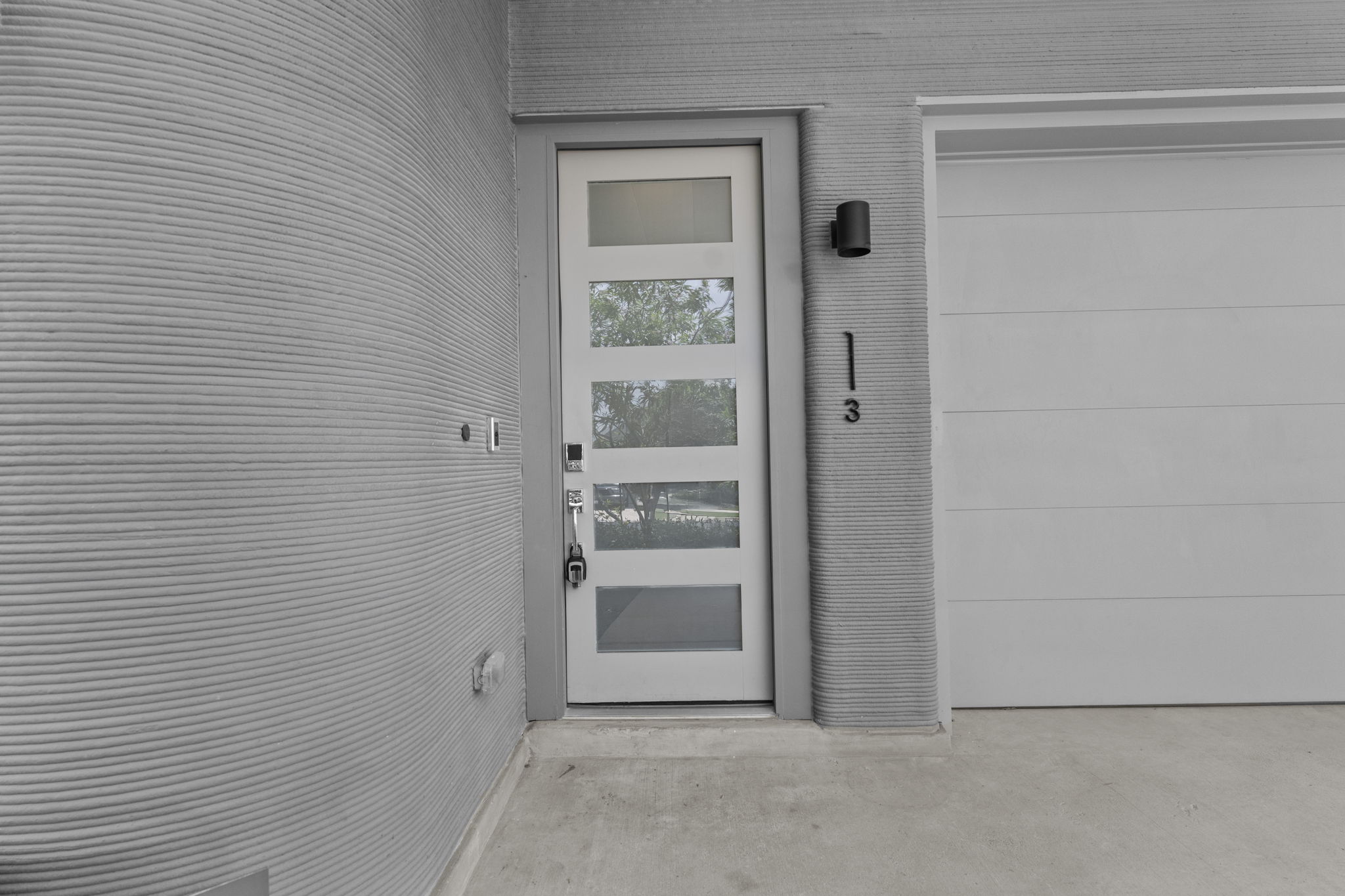 113 Rough Crk Road Georgetown, TX 78628 - Photo 3 of 27