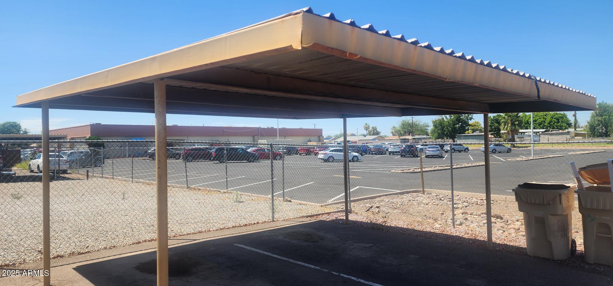 8322 North 60th Avenue, Unit 1 Glendale, AZ 85302 - Photo 23 of 37