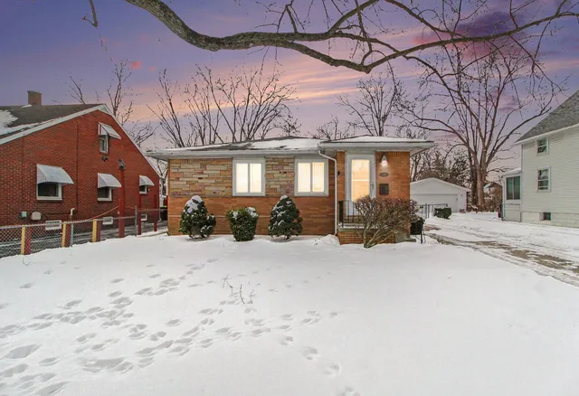 $241,000 | 230 East Grove Street, Monroe, MI 48162