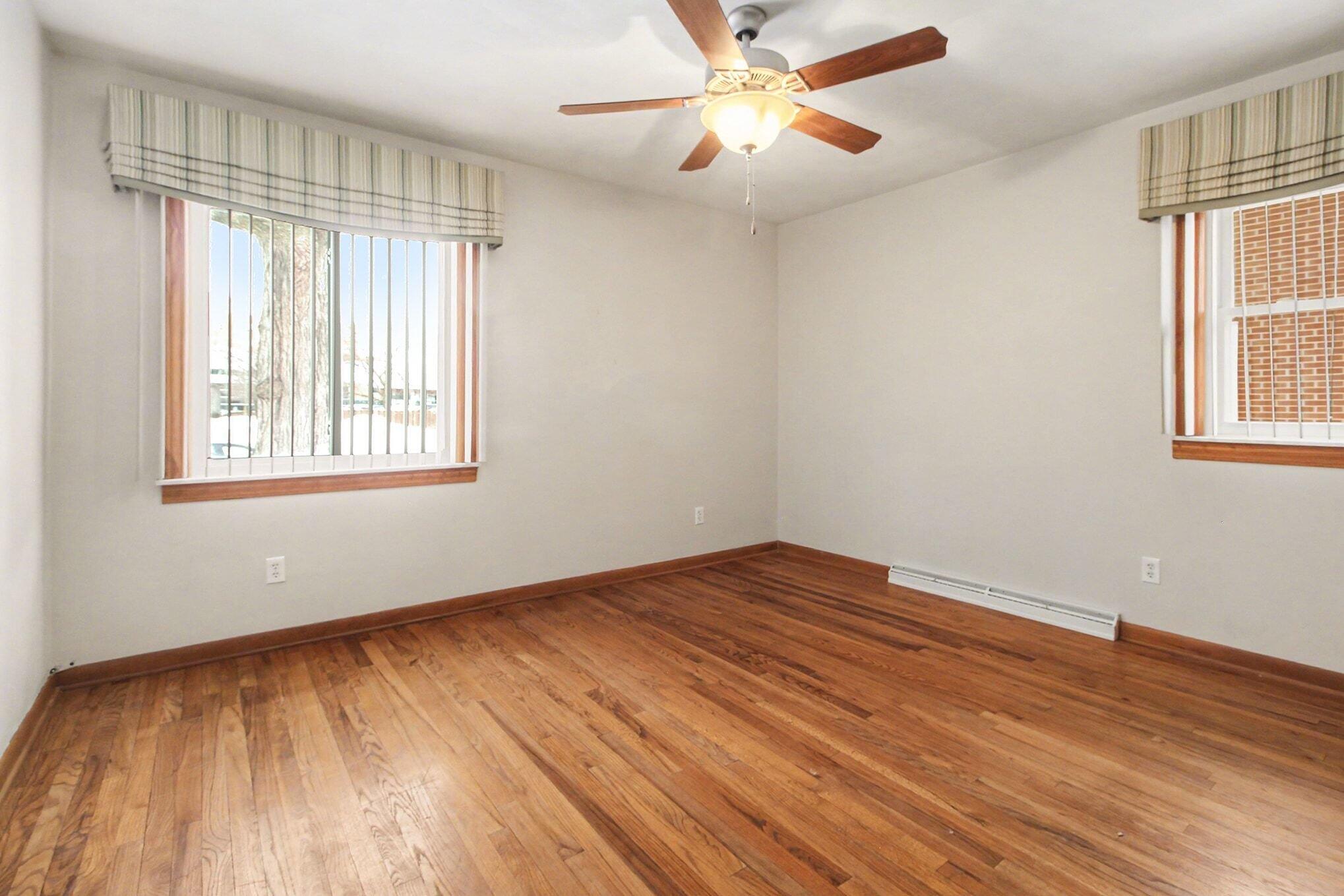 230 East Grove Street Monroe, MI 48162 - Photo 16 of 37 018_file_8787
