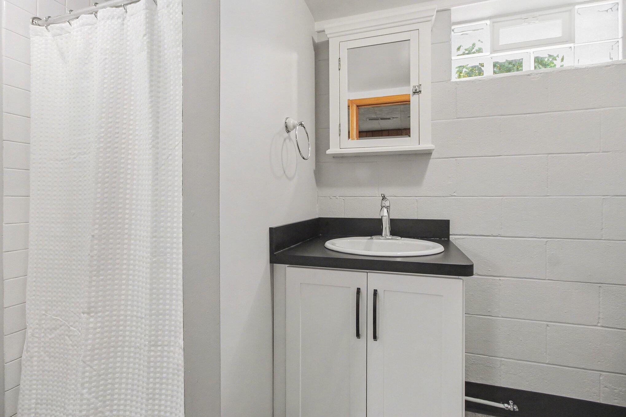 230 East Grove Street Monroe, MI 48162 - Photo 22 of 37 020_file_4870