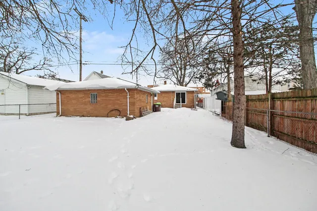 $241,000 | 230 East Grove Street, Monroe, MI 48162