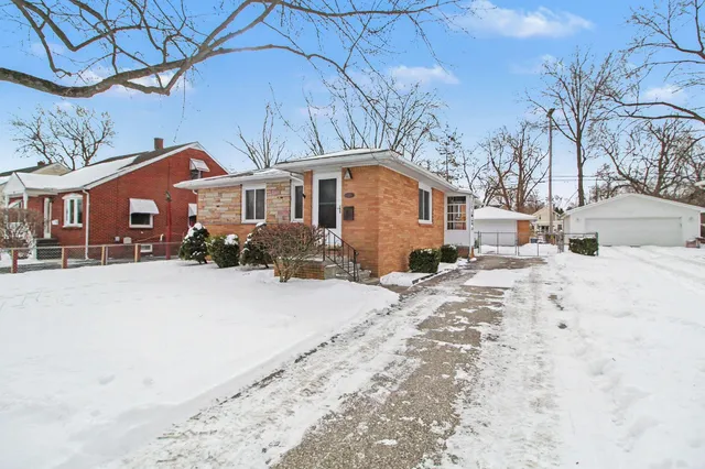 $241,000 | 230 East Grove Street, Monroe, MI 48162