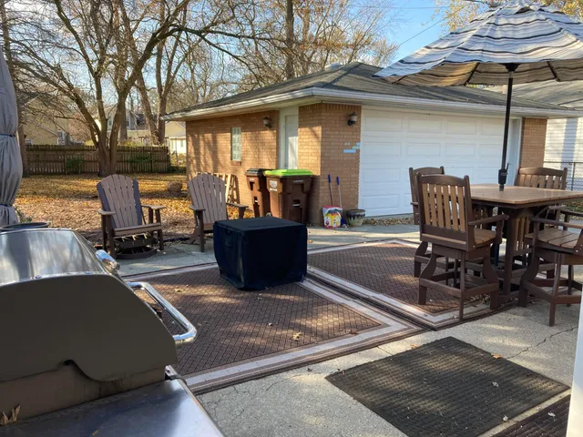 $241,000 | 230 East Grove Street, Monroe, MI 48162