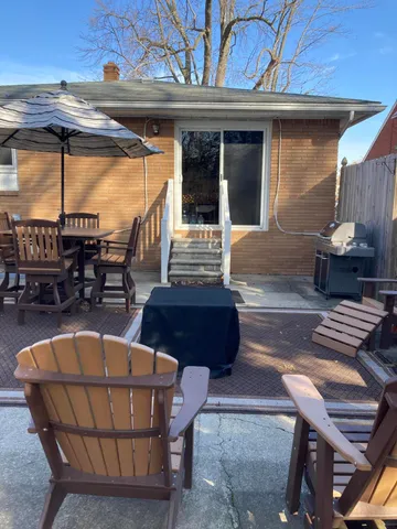 $241,000 | 230 East Grove Street, Monroe, MI 48162