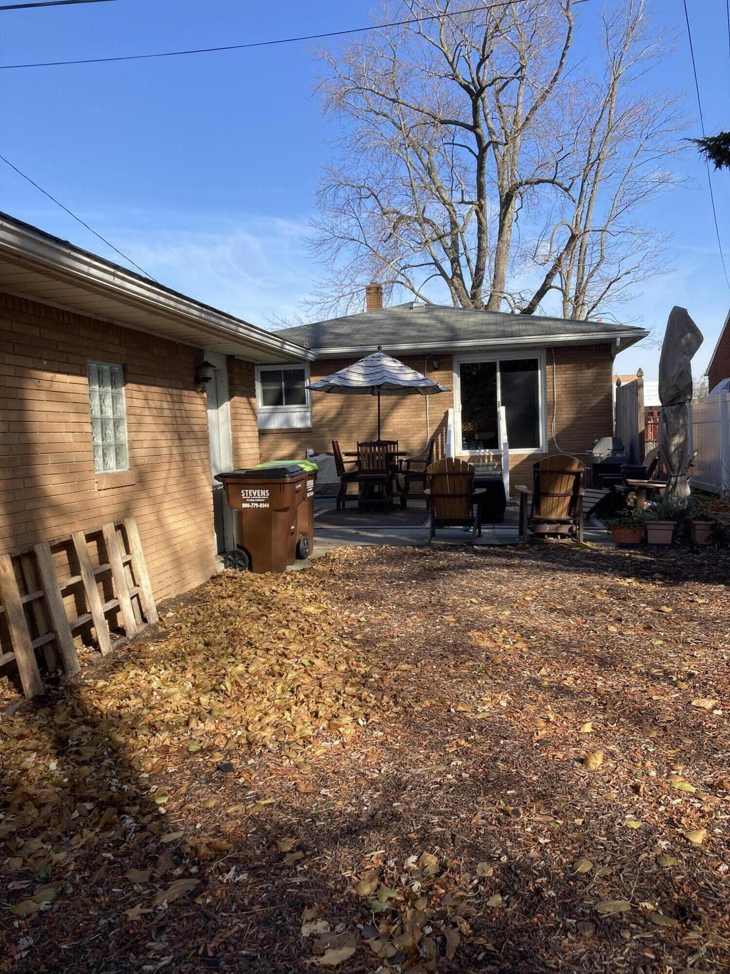 230 East Grove Street Monroe, MI 48162 - Photo 37 of 37 IMG_6067