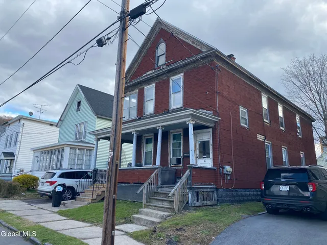 $149,900 | 24 Eagle Street, Amsterdam, NY 12010