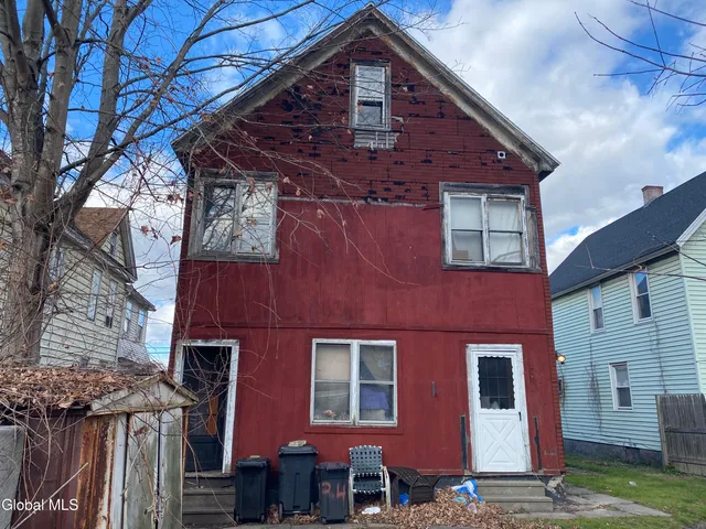 $149,900 | 24 Eagle Street, Amsterdam, NY 12010