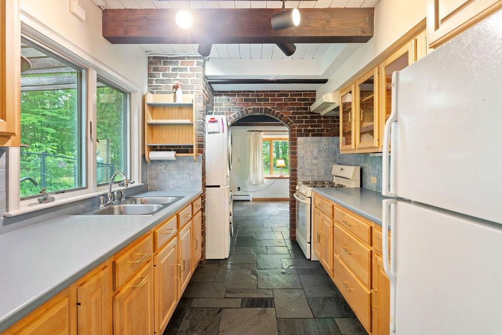 2 Little Hook Road Lee, NH 03861 - Photo 15 of 53