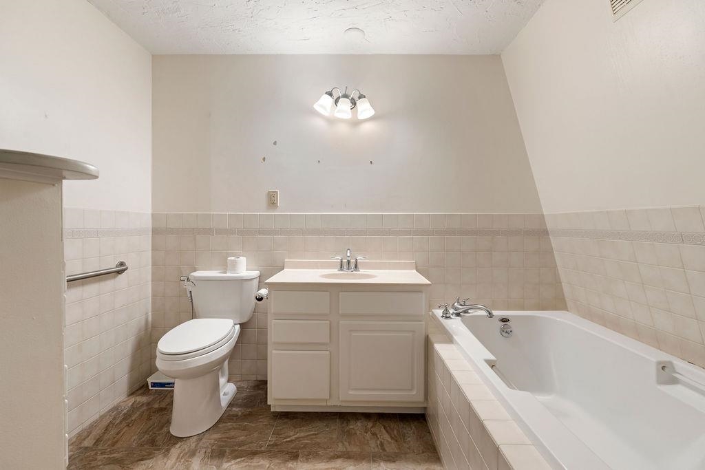 2 Little Hook Road Lee, NH 03861 - Photo 34 of 53