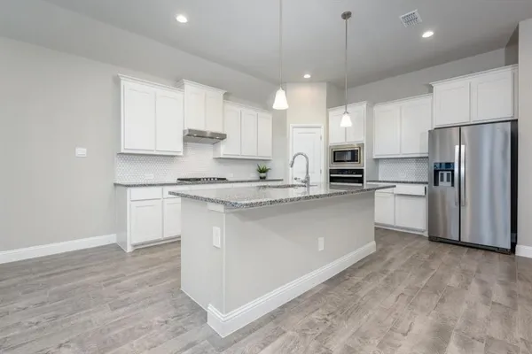 $2,700 | 3077 Lionsgate Drive, Argyle, TX 76226