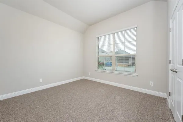 $2,700 | 3077 Lionsgate Drive, Argyle, TX 76226