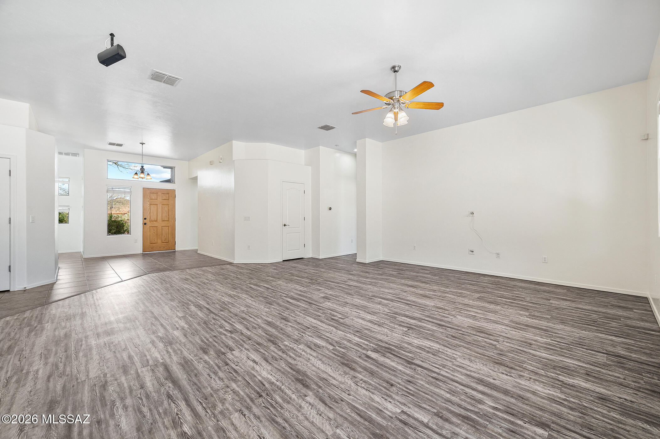 1053 South Seldon Place Vail, AZ 85641 - Photo 9 of 45 Living Area