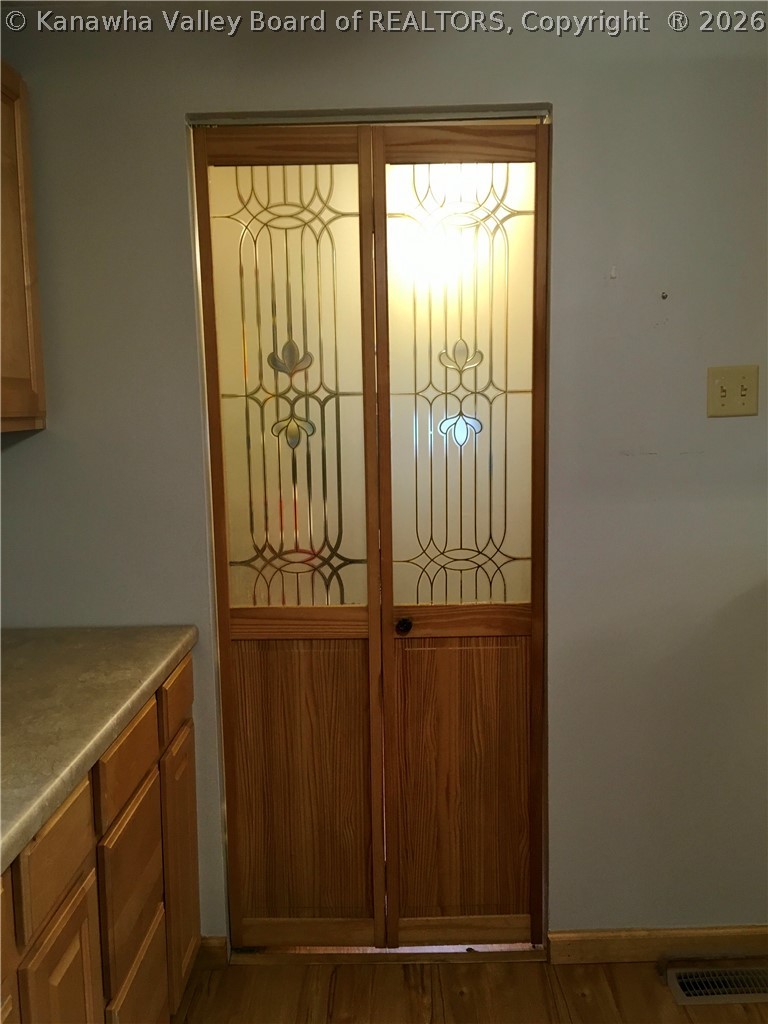 5216 Charleston Road Poca, WV 25159 - Photo 13 of 50 Gallery Image 13
