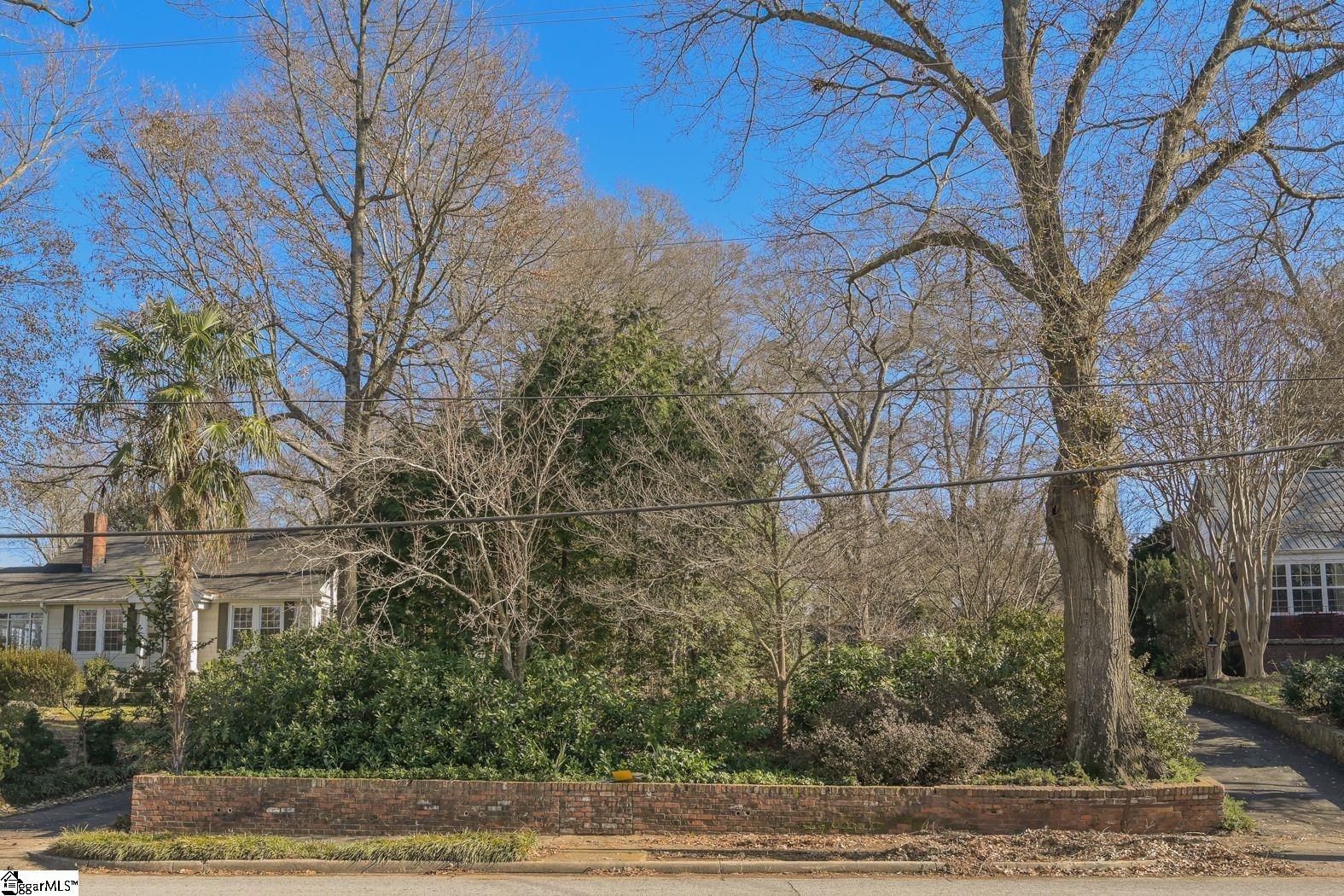 203 Grove Road Greenville, SC 29605 - Photo 4 of 4