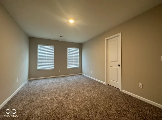 $2,600 | 5344 Orwell Court, Indianapolis, IN 46239