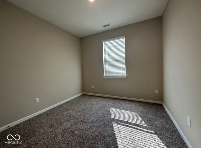 $2,600 | 5344 Orwell Court, Indianapolis, IN 46239