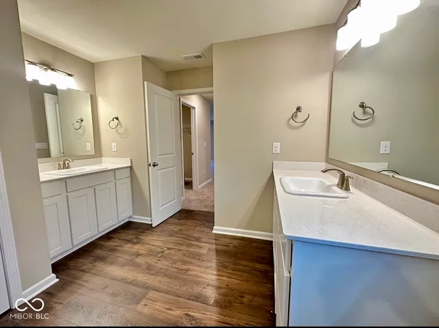 $2,600 | 5344 Orwell Court, Indianapolis, IN 46239