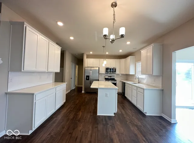 $2,600 | 5344 Orwell Court, Indianapolis, IN 46239