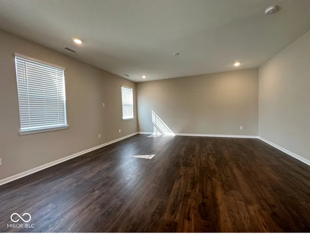 $2,600 | 5344 Orwell Court, Indianapolis, IN 46239