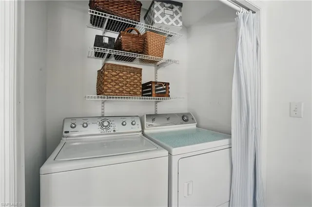 $425,000 | 4011 Coconut Circle South, Naples, FL 34104