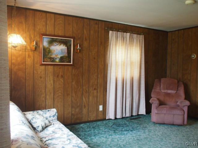1509 Valley Road Bethlehem, PA 18018 - Photo 5 of 13 Gallery Image 5