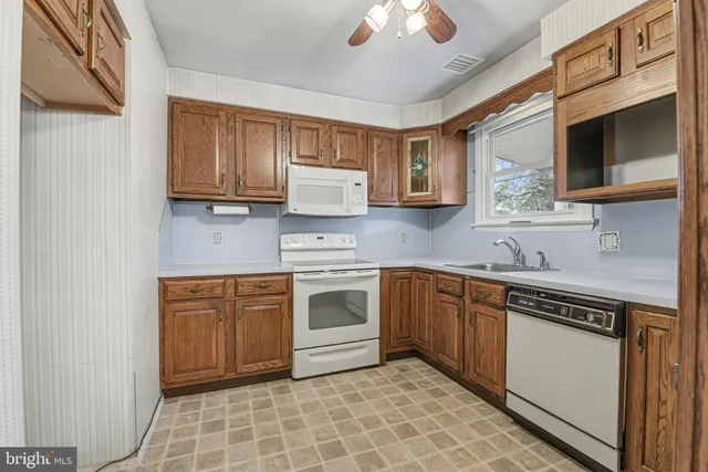 $229,900 | 7131 Salem Park Circle, Mechanicsburg, PA 17050