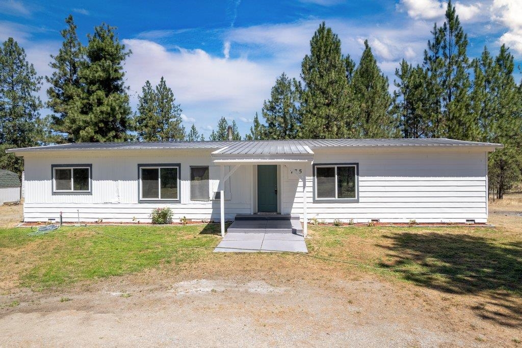 7754 Samuel Street Ford, WA 99013 - Photo 4 of 26