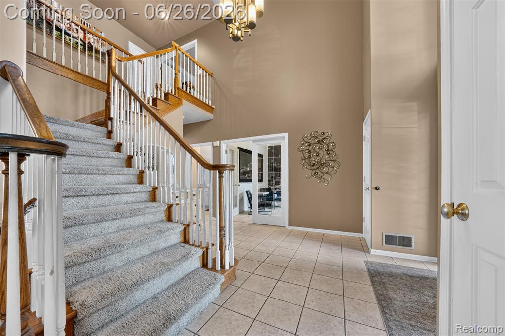2619 Lambeth Park Rochester Hills, MI 48306 - Photo 12 of 71