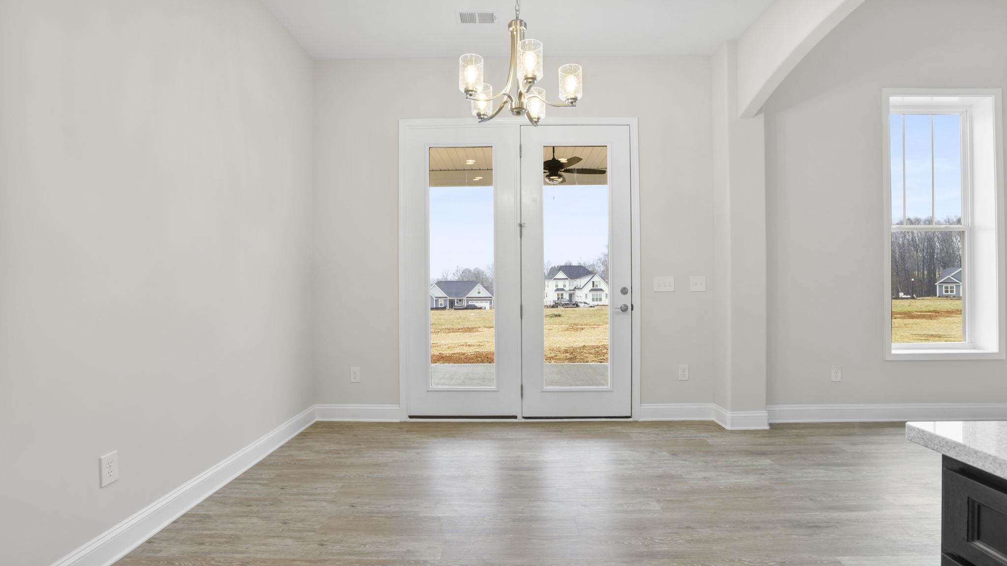 1516 Delhaven Court Campobello, SC 29322 - Photo 11 of 37