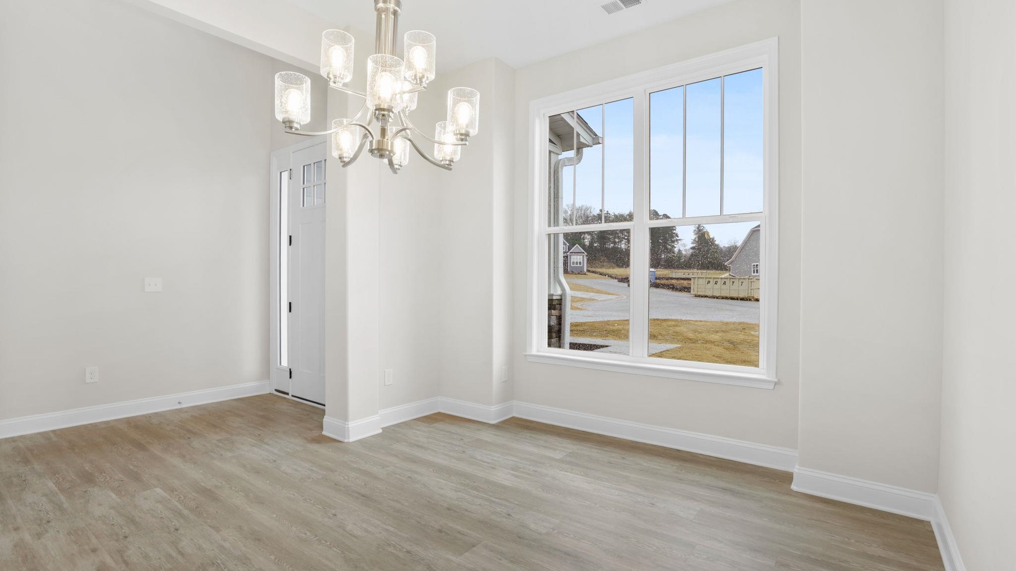 1516 Delhaven Court Campobello, SC 29322 - Photo 5 of 37