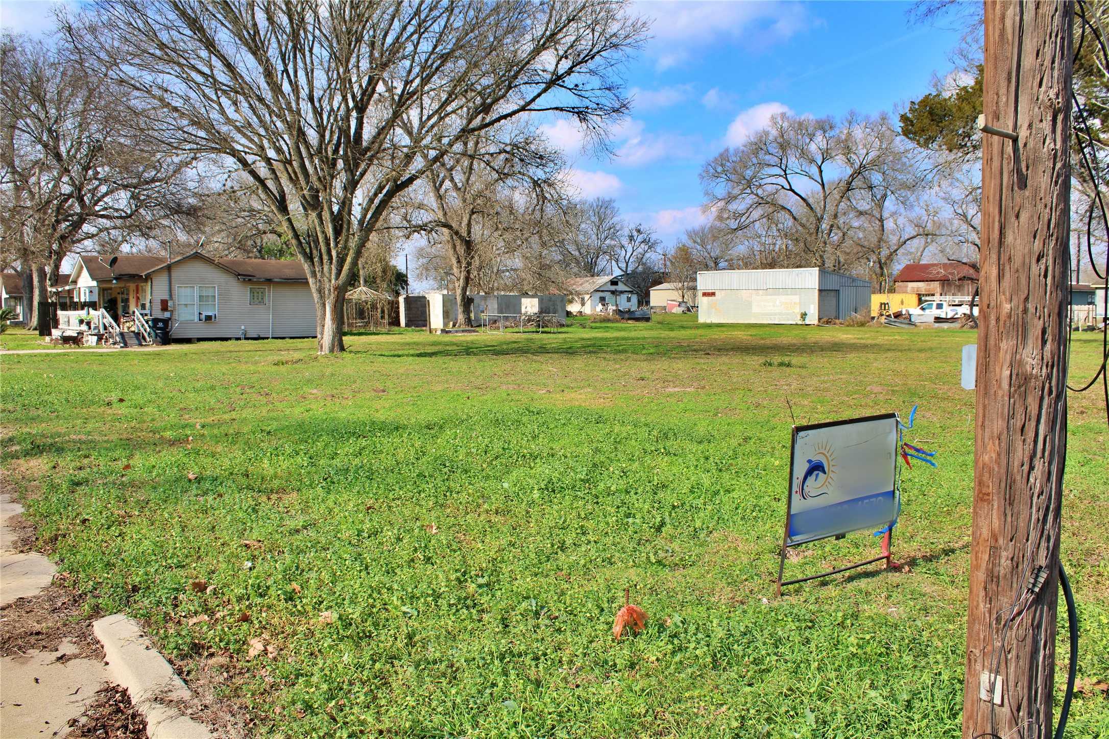 638 Prairie Street Columbus, TX 78934 - Photo 5 of 6 a view of a house with a yard
