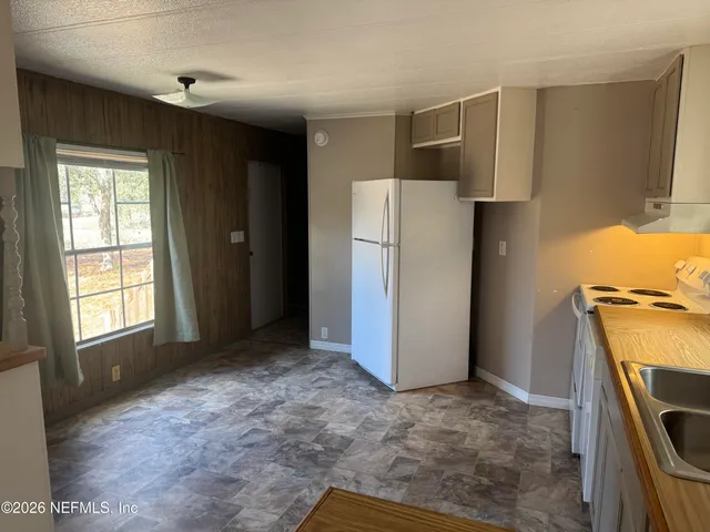 $1,200 | 7167 Purdue Street, Keystone Heights, FL 32656