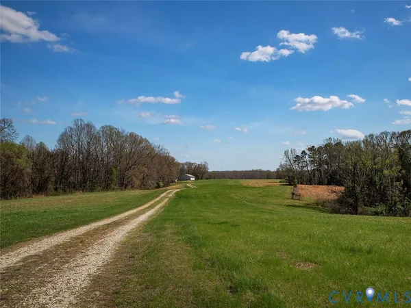 $750,000 | 273 Airsports Drive, Amherst, VA 24521