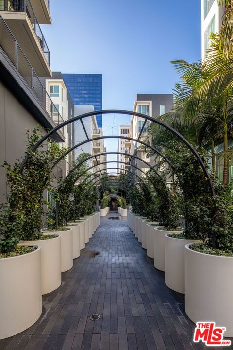 1120 West 6th Street, Unit 2257 Los Angeles, CA 90017 - Photo 17 of 51 a view of entryway with wooden floor