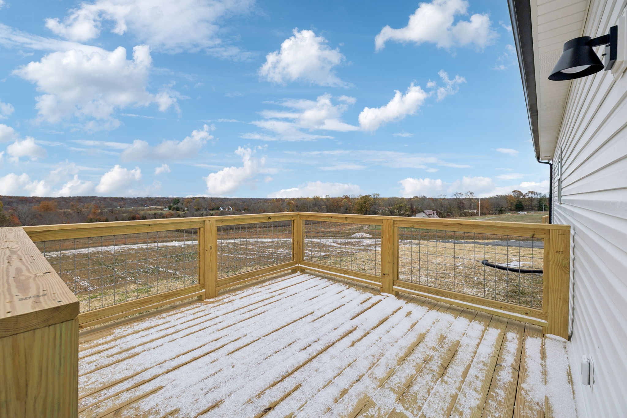 2623 Oak Knob Road Lafayette, TN 37083 - Photo 31 of 36 a view of ocean from a balcony
