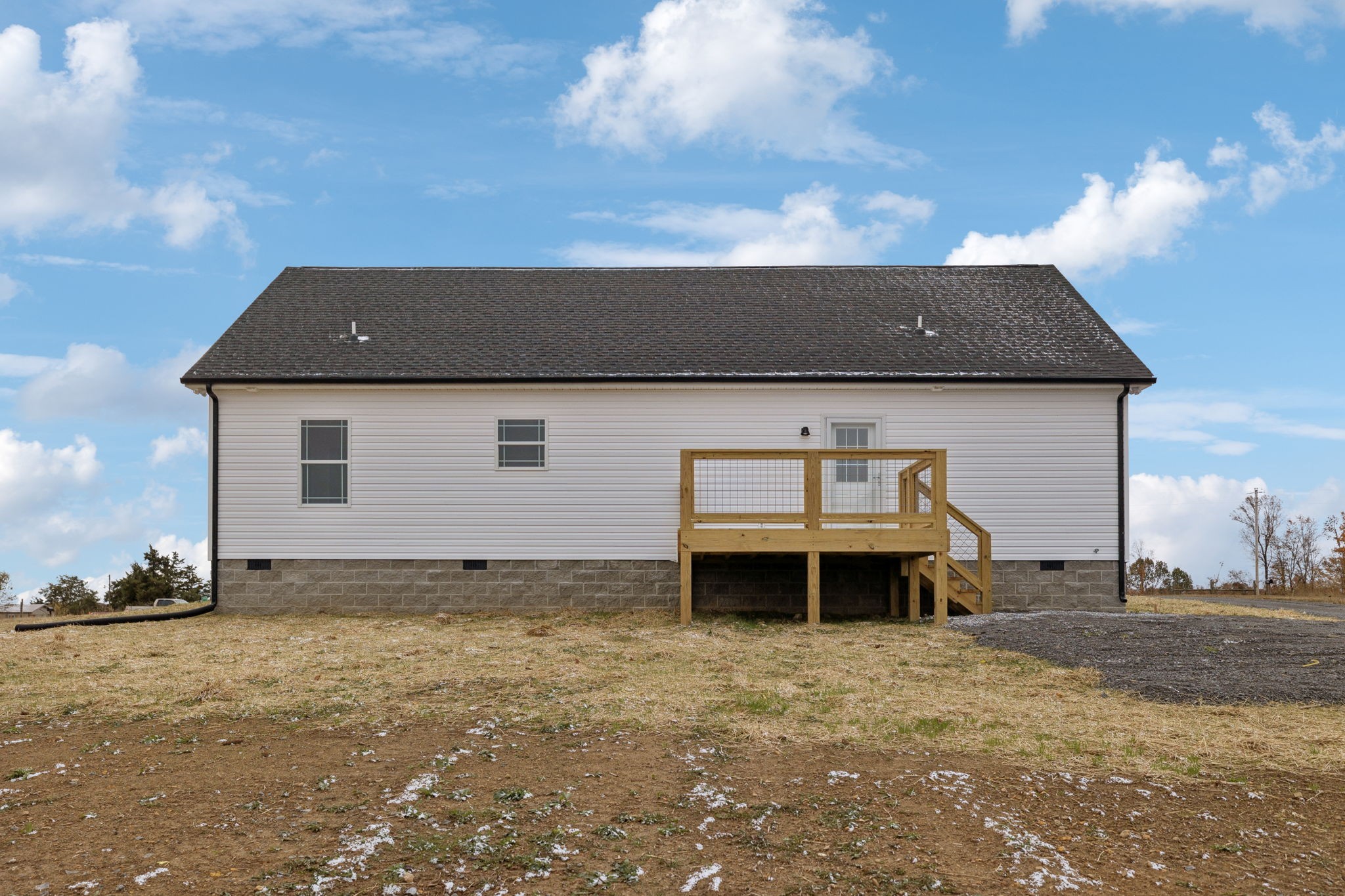 2623 Oak Knob Road Lafayette, TN 37083 - Photo 35 of 36 a front view of a house with a yard
