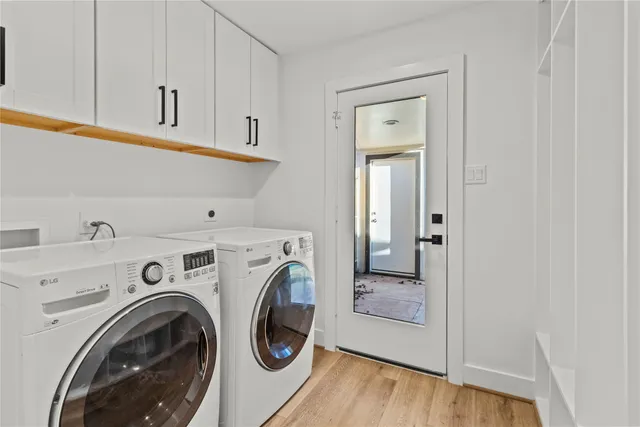 a view of washer and dryer