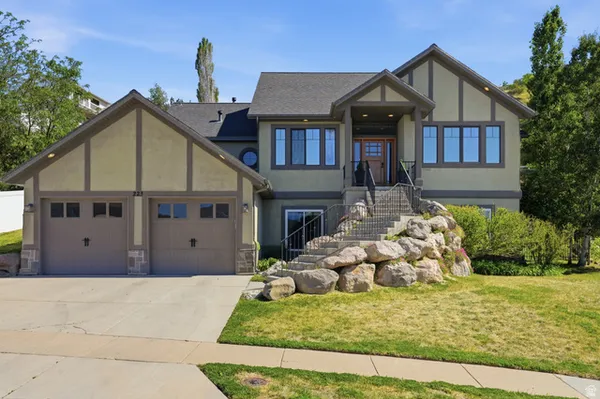 $840,000 | 223 East 2050th Street North, Centerville, UT 84014
