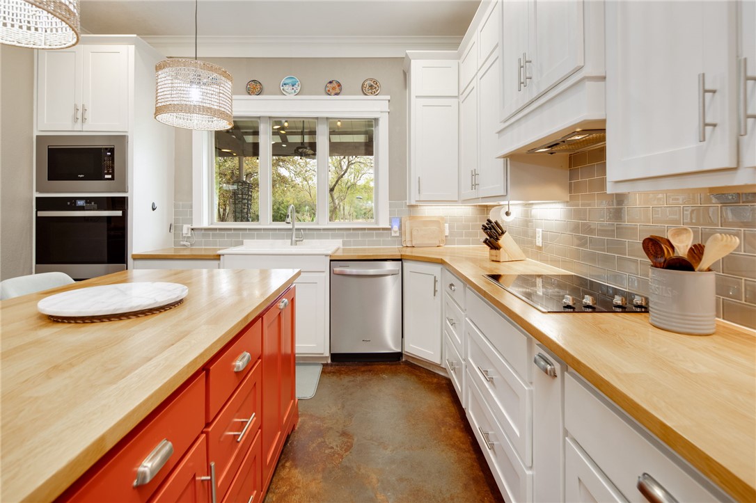 8848 Green Branch Loop Bryan, TX 77808 - Photo 11 of 43